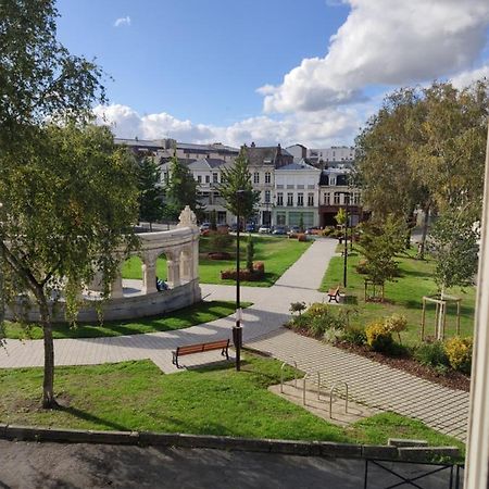 Residence Jehan Froissart Valenciennes Bagian luar foto