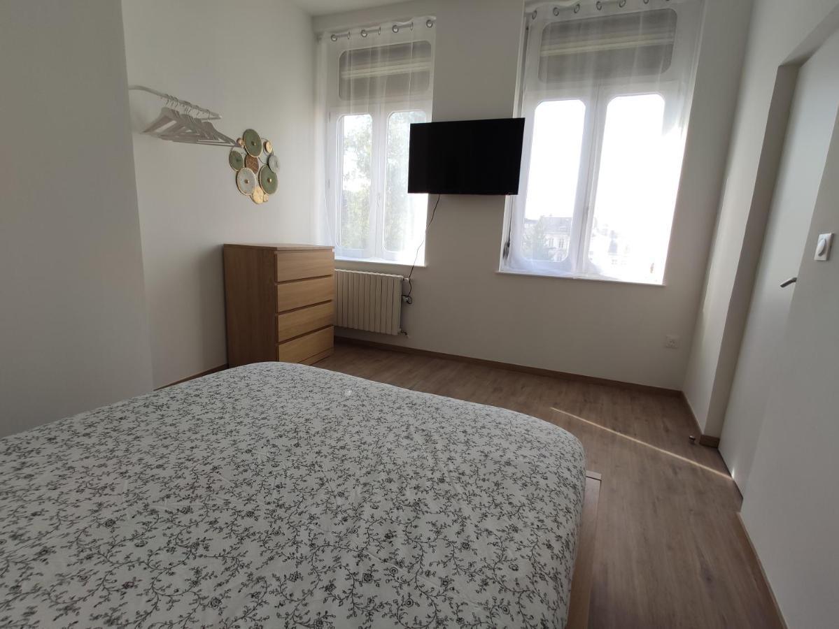 Residence Jehan Froissart Valenciennes Bagian luar foto