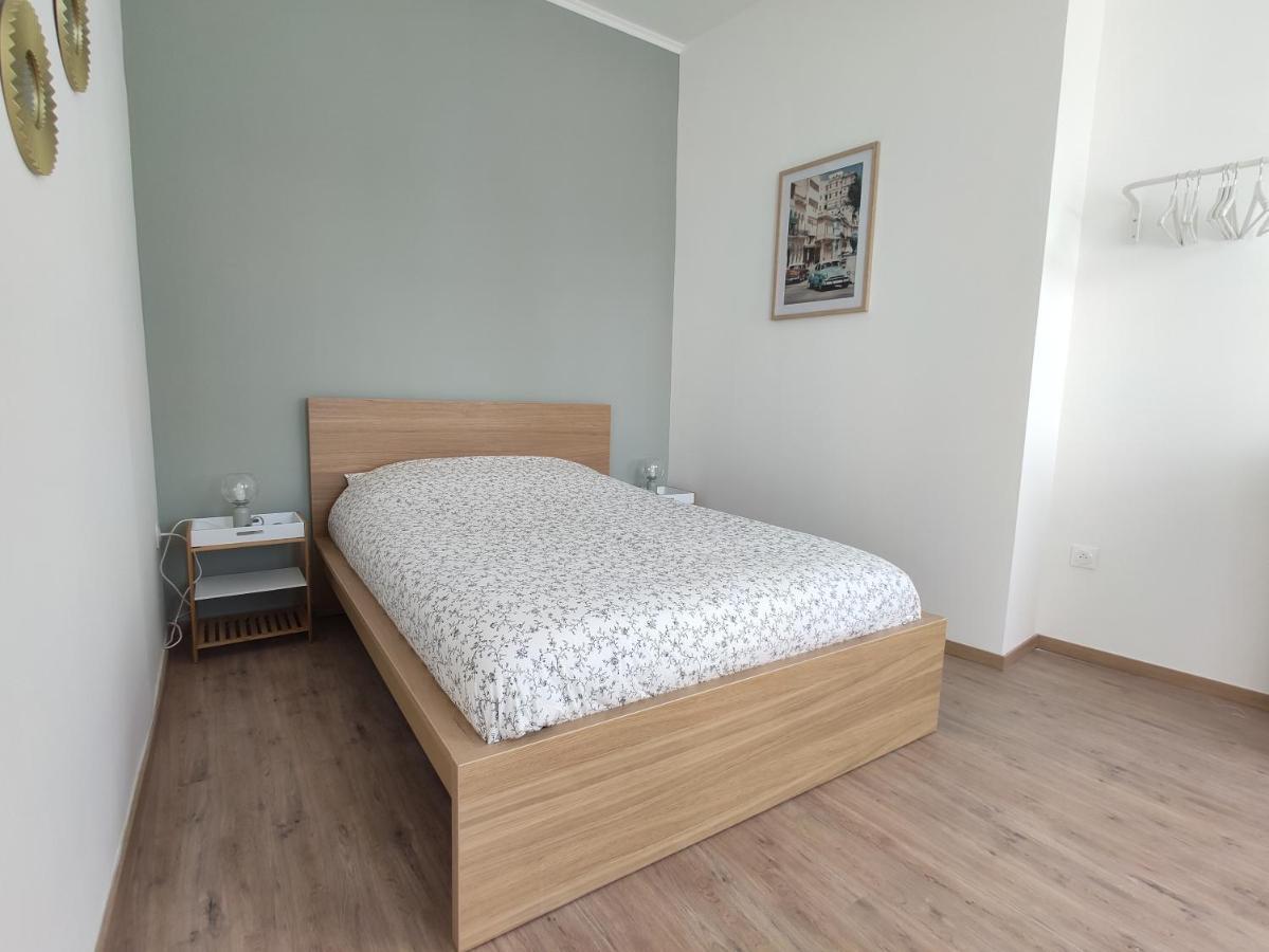Residence Jehan Froissart Valenciennes Bagian luar foto